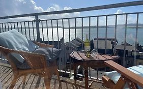 Grianan, Cobh